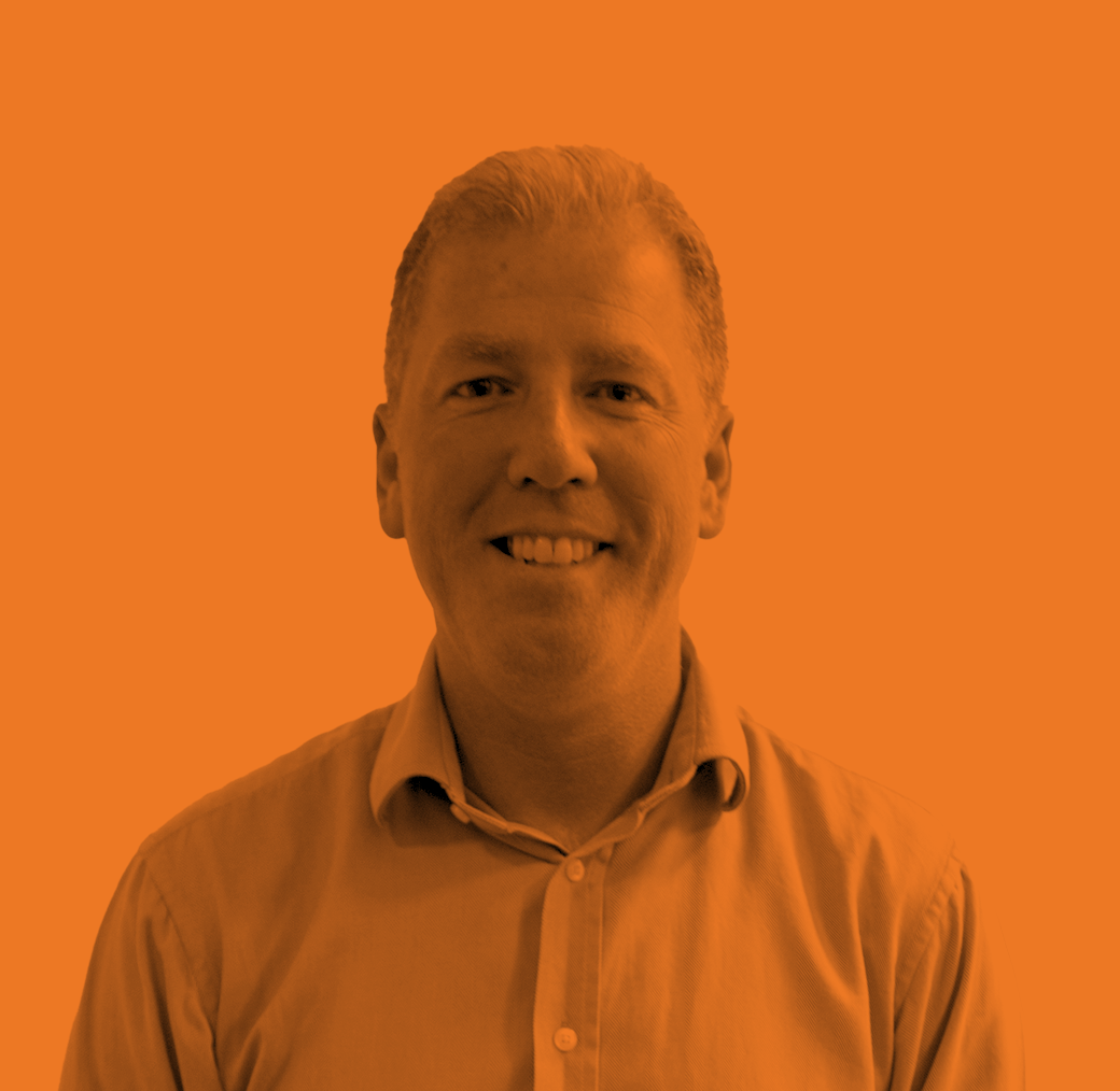 Darren Clinton